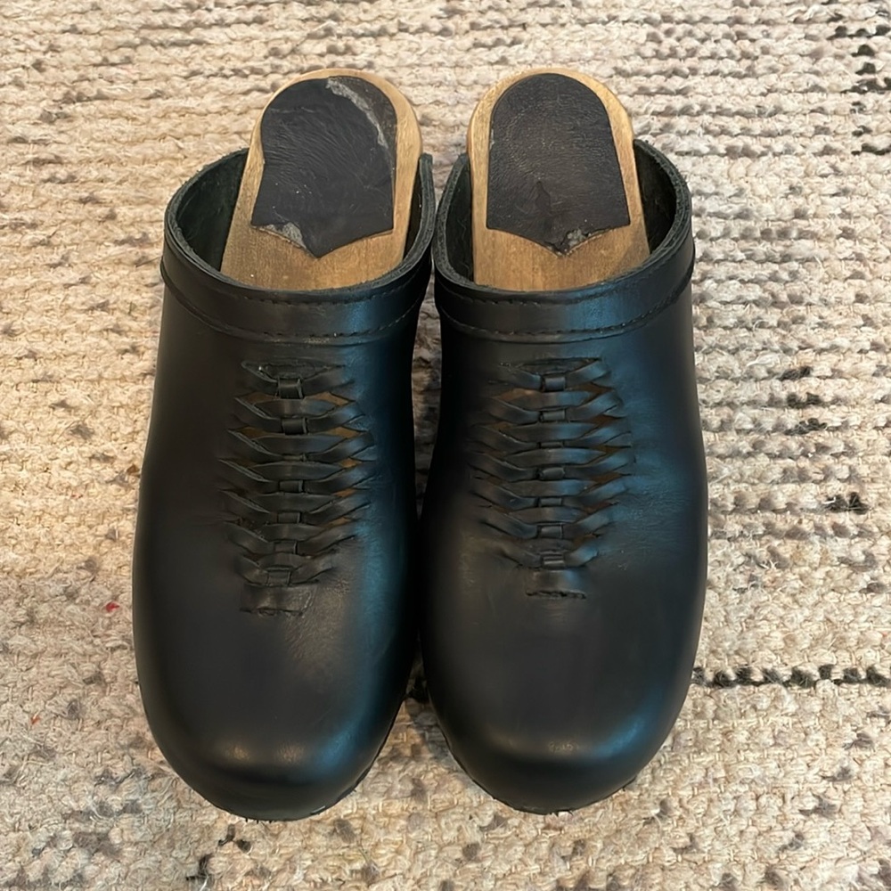 No. 6 Heidi Woven Clog, Black, 40